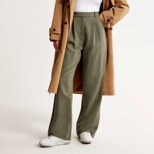Abercrombie & Fitch Sloane Tailored Wide Leg Pleated Trousers Green Pants